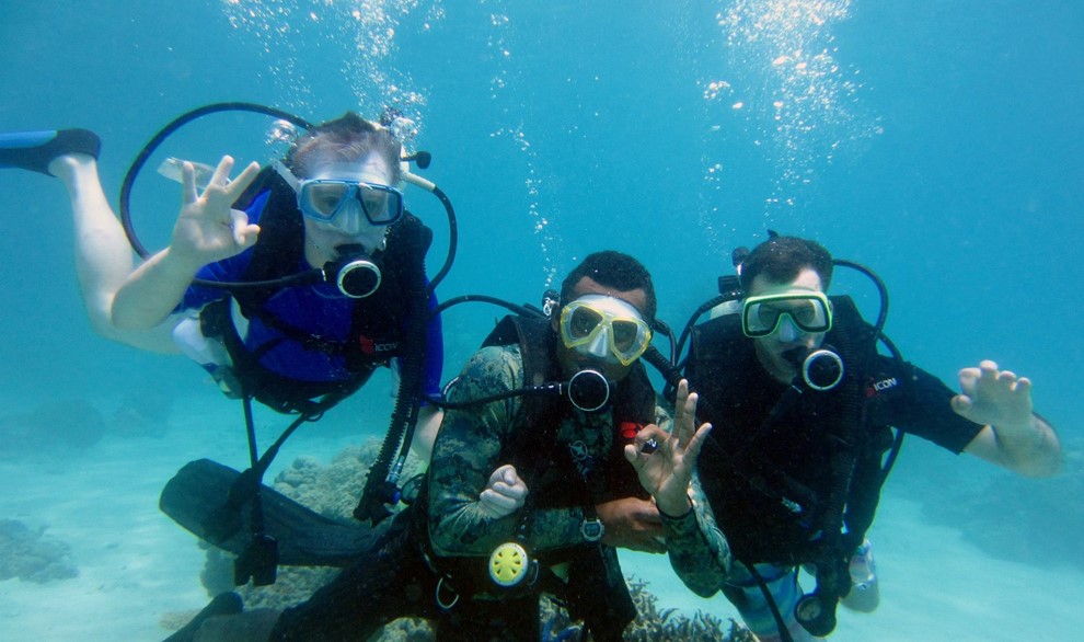 5 Day Learn to Dive - Open Water Cert | Awesome Adventures Fiji ...